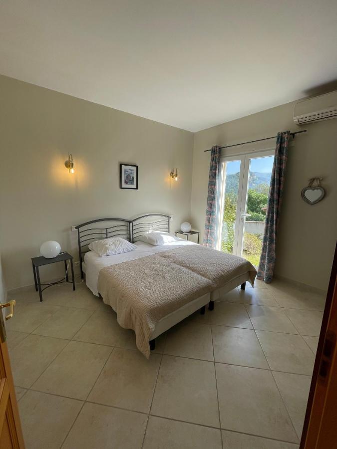 Superbe Villa Avec Piscine Vue Mer, Proche Plage Et Porticcio Pietrosella Exteriör bild